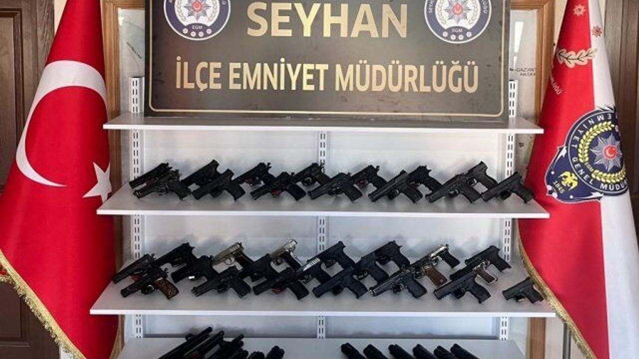 Polisten uyuşturucu ve ruhsatsız silaha geçit yok