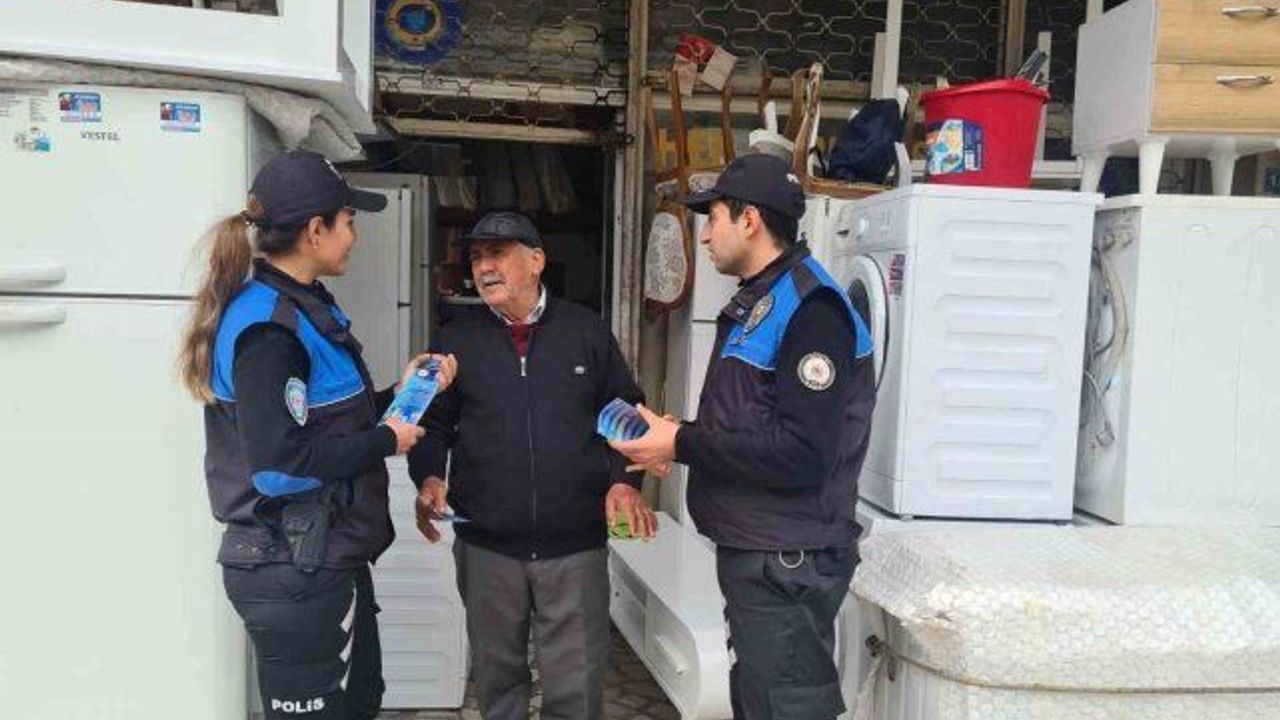 Polisten ikinci el eşya satıcılarına bilgilendirme