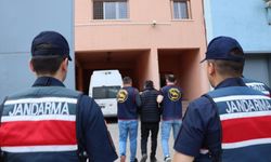 Mersin'de Kasten Adam Öldürme Suçundan Cezası Bulunuyordu, Yurt Dışına Kaçmaya Çalışırken Yakalandı