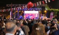 Mezitli, Sevgililer Günü’nü festival gibi geçirdi