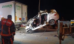 Trafik kazasında ölen genç, davul zurna eşliğinde toprağa verildi