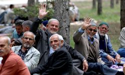 Bakan Işıkhan: "Emeklilerimizin bayram ikramiyesi ödemeleri 31 Mayıs ile 4 Haziran arasında yatırılacak"