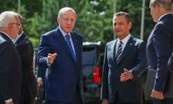 Cumhurbaşkanı Erdoğan'dan CHP Genel Başkanı Özel'e geçmiş olsun telefonu