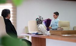 Düzce Belediyesi’nden anneler gününde kadın personellere unutulmaz sürpriz