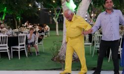 Renki Aziz amca bu kez Mersin’de, renkleri ve neşesiyle gönülleri fethetti