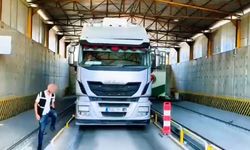 Mersin Limanı'nda 2.5 milyon TL değerinde kaçak elektronik sigara tütünü ele geçirildi