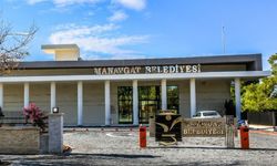 Manavgat Belediyesi'ne yolsuzluk operasyonu: Belediye başkanı gözaltında
