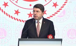 Tunç, ''Kimin elinde belge varsa gitsin yargı makamlarına versin''