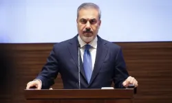 Bakan Fidan’dan Gazze Yardımları Açıklaması: “Havadan yardım kozmetik bir operasyondur”