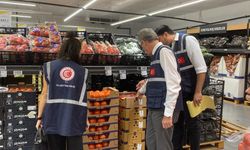 Mersin’de marketler denetleniyor