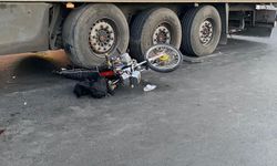 Mersin’de tır motosiklete çarptı: 1 ölü, 1 yaralı