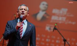 Özgür Özel'den Kılıçdaroğlu'na çağrı: CHP'nin kayyumlarla yönetilemeyeceğini açıklamalı
