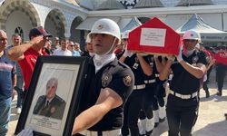 Şehit Emniyet Müdürü Altuğ Verdi'nin babası Mersin'de toprağa verildi