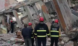 Gebze'de bina çöktü: Çok sayıda ekip sevk edildi