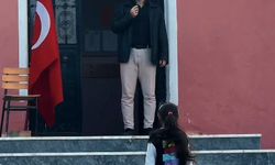 Konya'da 1 öğretmenli, 1 öğrencili okulda 29 Ekim töreni