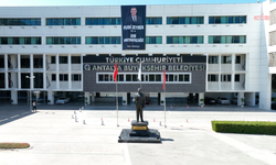 Antalya Büyükşehir Belediyesi'ne yeni operasyon: 6 kişi gözaltına alındı