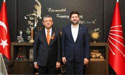 Boltaç meclisi bıraktı Ankara'ya gitti! Özel davet, özel görüşme