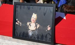 Ünlü sanatçı Muazzez Abacı son yolculuğuna uğurlandı