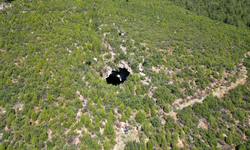 Fenomen Ozan Kuşçu 90 metrelik obruğa iniş anını kaydetti
