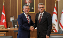 Özgür Özel, KKTC Cumhurbaşkanı Tufan Erhürman’ı ziyaret etti