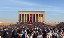 10 Kasım'da Anıtkabir'e ziyaretçi akını