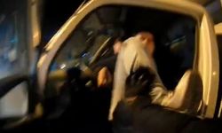 'Canım sıkkın' diyen kamyonet şoförü, motosikletliyi darbetti