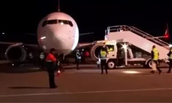 Süleymaniye'ye 2 buçuk yıl aradan sonra ilk Türk uçağı iniş yaptı