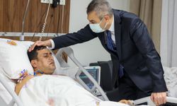 Öğrencinin vurduğu okul müdürü, Bakan Tekin'le görüştü