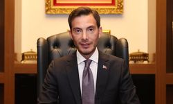 Başkanın makam odasından çıkan dinleme cihazındaki sim kart, cihazı bulan kişinin üstüne kayıtlı çıktı