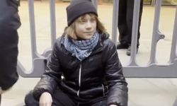 Greta Thunberg, Londra'daki Filistin eyleminde gözaltına alındı