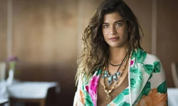 U'yuşturucu soruşturması kapsamında oyuncu Berrak Tüzünataç ifade vermeye geldi