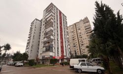 Ukraynalı anne, 1 gün önce oğlunun düştüğü balkondan düşüp öldü