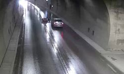 Sollamaya çalıştığı otomobilin önüne düştü, ezilmekten son anda kurtuldu