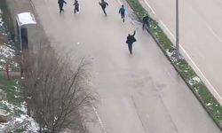 Otobüs şoförü çocukları sopayla kovaladı