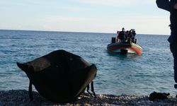 Antalya'da balık tutan vatandaşların oltasına c*set takıldı