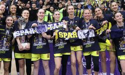 Fenerbahçe Opet, Kadınlar Türkiye Kupası’nın sahibi oldu