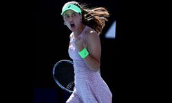 Tenis dünyası Zeynep Sönmez'i konuşuyor