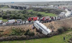 Antalya'daki kazada hayatını kaybeden 3 gencin üniversite öğrencisi olduğu ortaya çıktı
