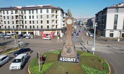 Adıyaman Saat Kulesi 3 yıldır 04.17’yi gösteriyor