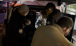 Gözaltına alınan şahısın annesi: "Adam öldürmedi, çıkarın benim çocuğumu"