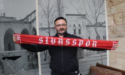Sevgililer gününde eşini yalnız bırakıp Sivasspor’u seçti