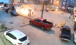 Artvin'de cami önünde atılan havai fişekler korku ve paniğe neden oldu