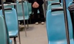 Bursa'da gençlerin metroda tehlikeli oyunu kameraya yansıdı