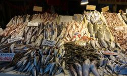 Mersin'de Ramazan'da balık fiyatları düştü, satışlar arttı