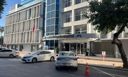 Mersin'deki ihale yolsuzluğu operasyonunda gözaltına alınanların sorgusu sürüyor