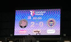 Fenerbahçe Zirve Yarışında Ağır Yaralı: Sarı Lacivertlilerde Zirveden Düşüş Sürüyor