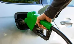 Brent petrolün varil fiyatı 105,63 dolardan işlem görüyor