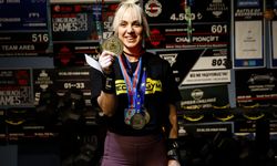 Dövüş sporlarının "madalya avcısı" Tebaa Onar, crossfit branşında da başarıya doymuyor