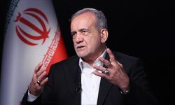 İran Cumhurbaşkanı Pezeşkiyan: "Hedef alınan komşu ülkelerden özür diliyorum"