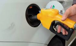 Akaryakıt zamlarına minibüsçüler ve taksicilerden tepki